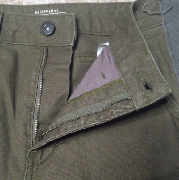 REI Cooperative Olive Green Taereen Hiking Pants Pockets Size 4 - Picture 7 of 9